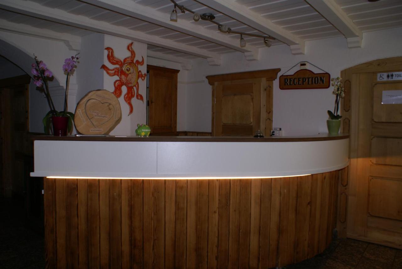 Historisches Hotel Piz Ela Bergün Esterno foto