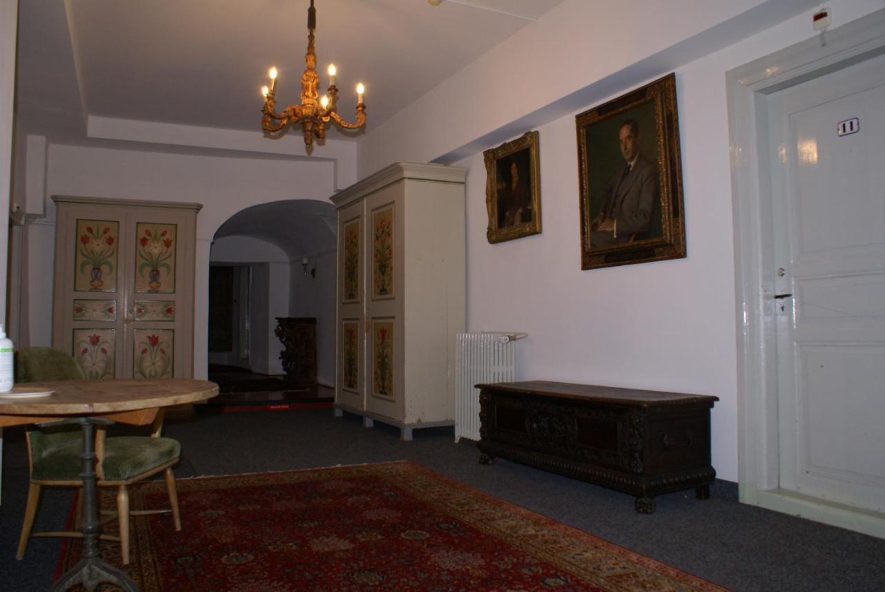 Historisches Hotel Piz Ela Bergün Esterno foto