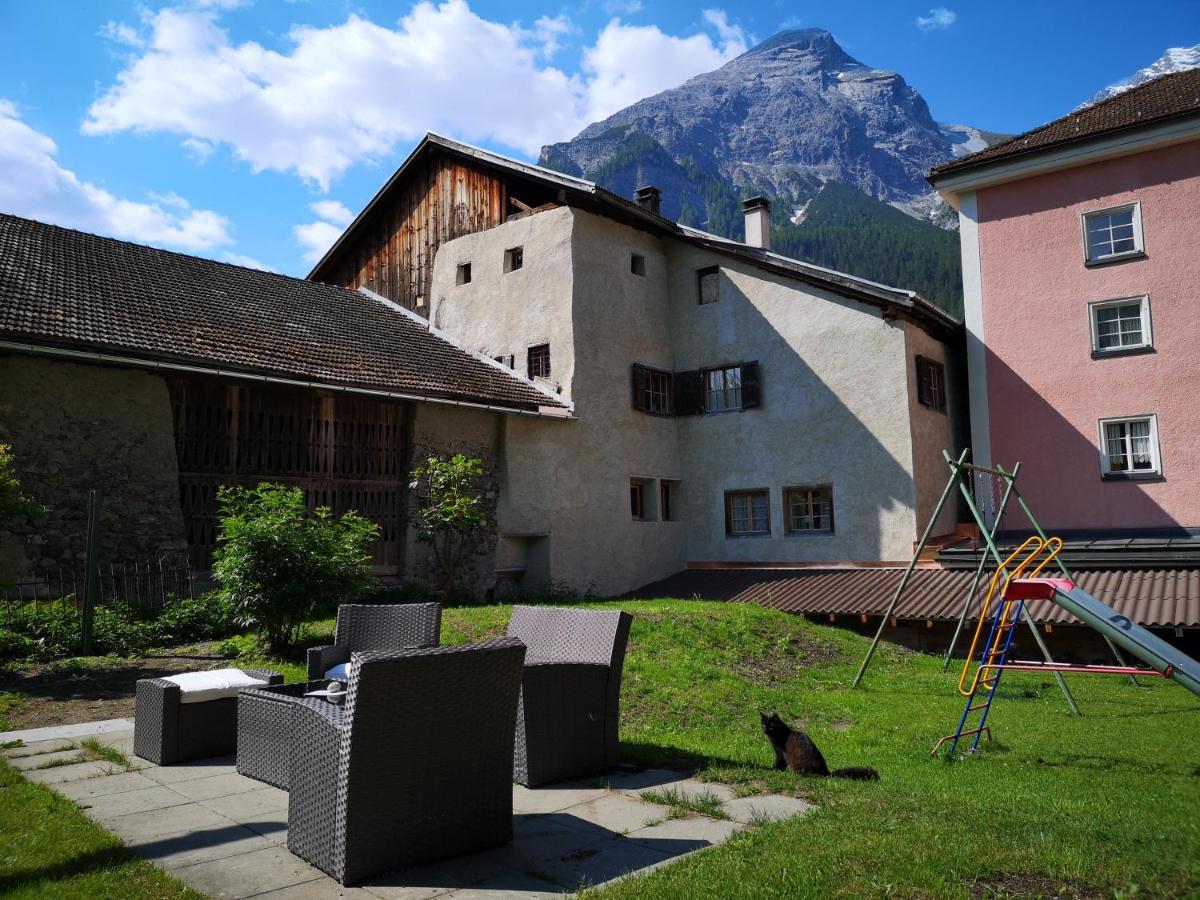 Historisches Hotel Piz Ela Bergün Esterno foto